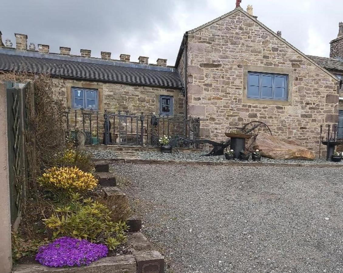 Peak District Cottage Set In 5 Acres Near Buxton Buxton  Exteriör bild