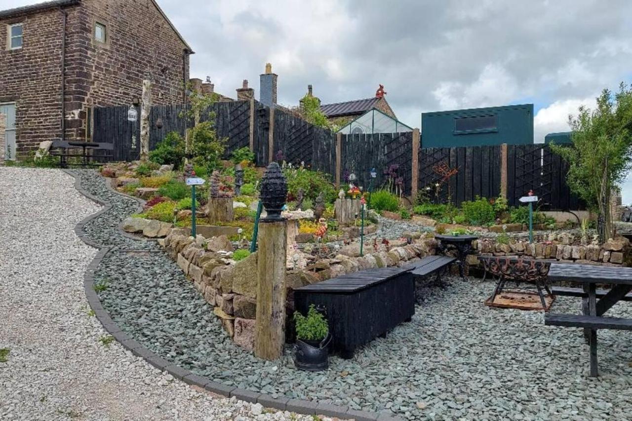 Peak District Cottage Set In 5 Acres Near Buxton Buxton  Exteriör bild